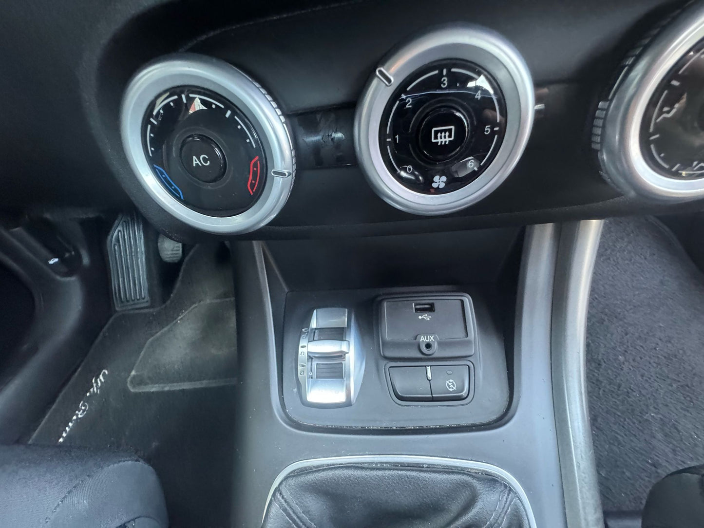 ALFA ROMEO GIULIETTA 1.6 JTDM-2 105 CVEXCLUSIVE (77KW)