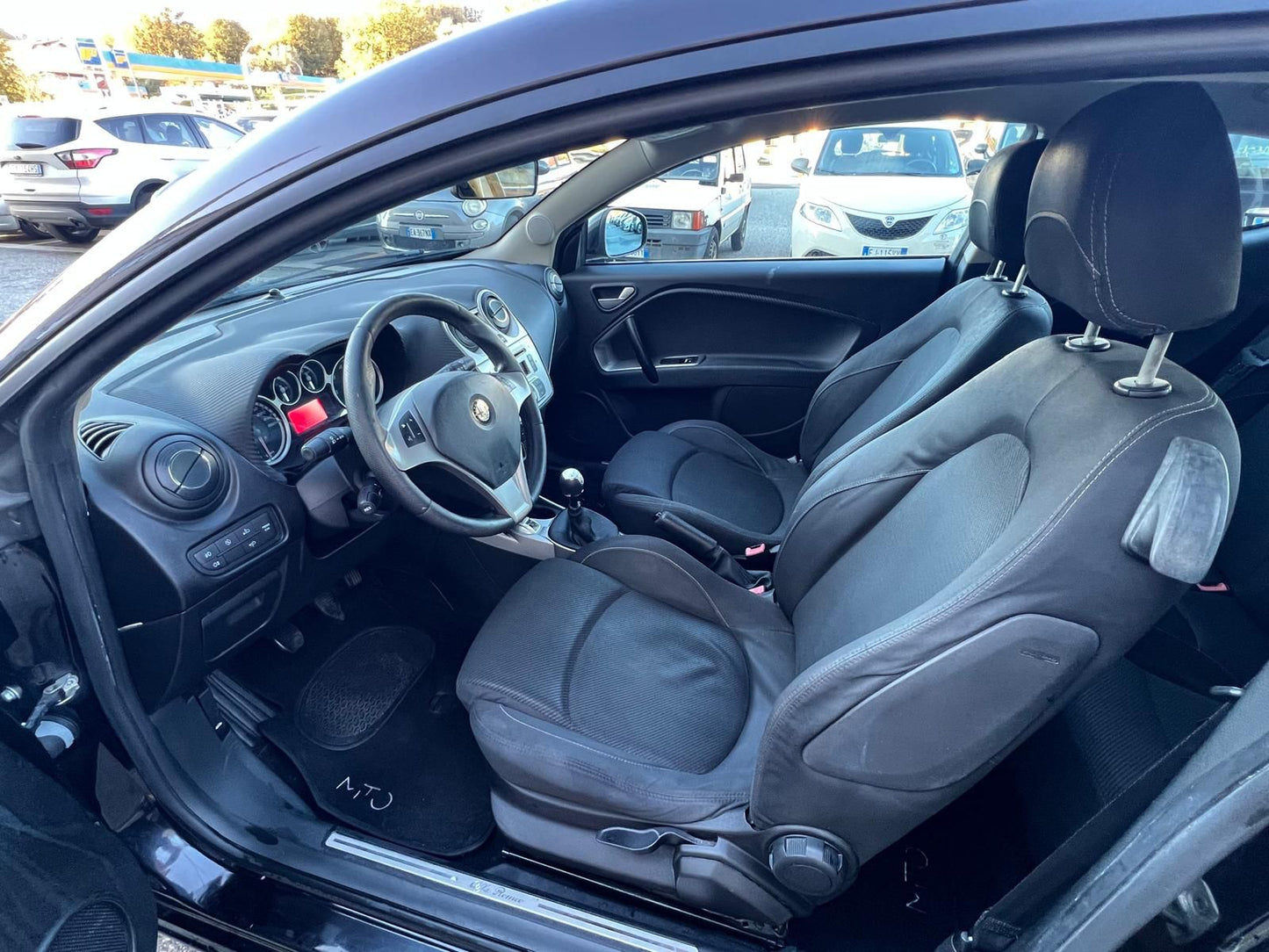 Alfa Romeo Mito 1.3 JTDM-2 95CV ses distintive sport pack (70kw)