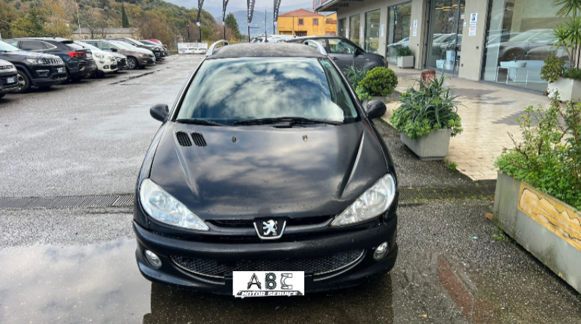 Peugeot 206 1.4 hdi sw xs line (50kw)
