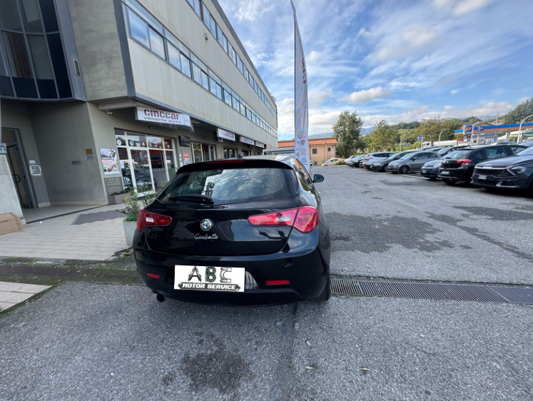 ALFA ROMEO GIULIETTA 1.6 JTDM-2 105 CVEXCLUSIVE (77KW)