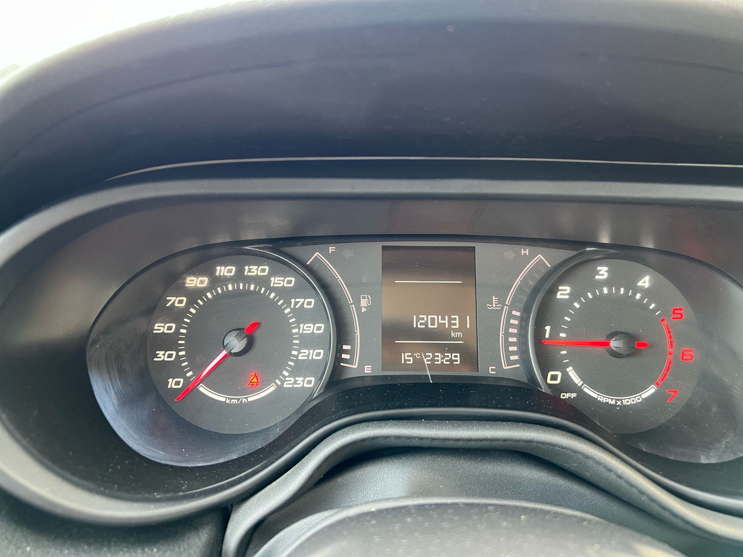 Fiat tipo 1.6 Mjt 4p lounge (88kw)