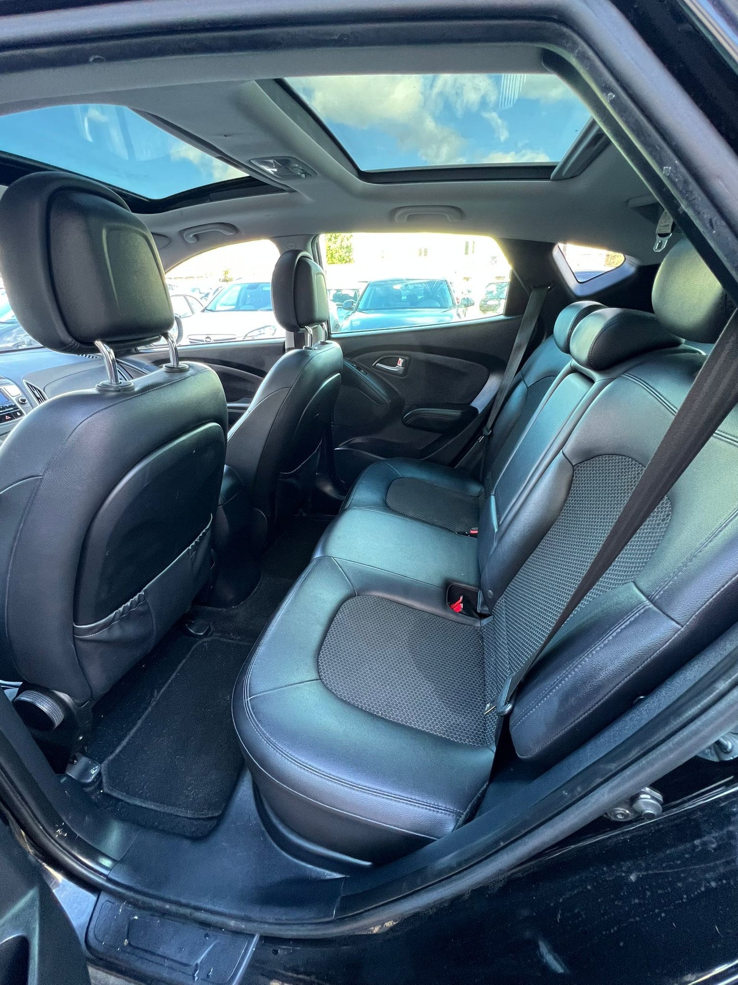Hyundai Ix35 1.7 Cardi 2wd style (85kw)