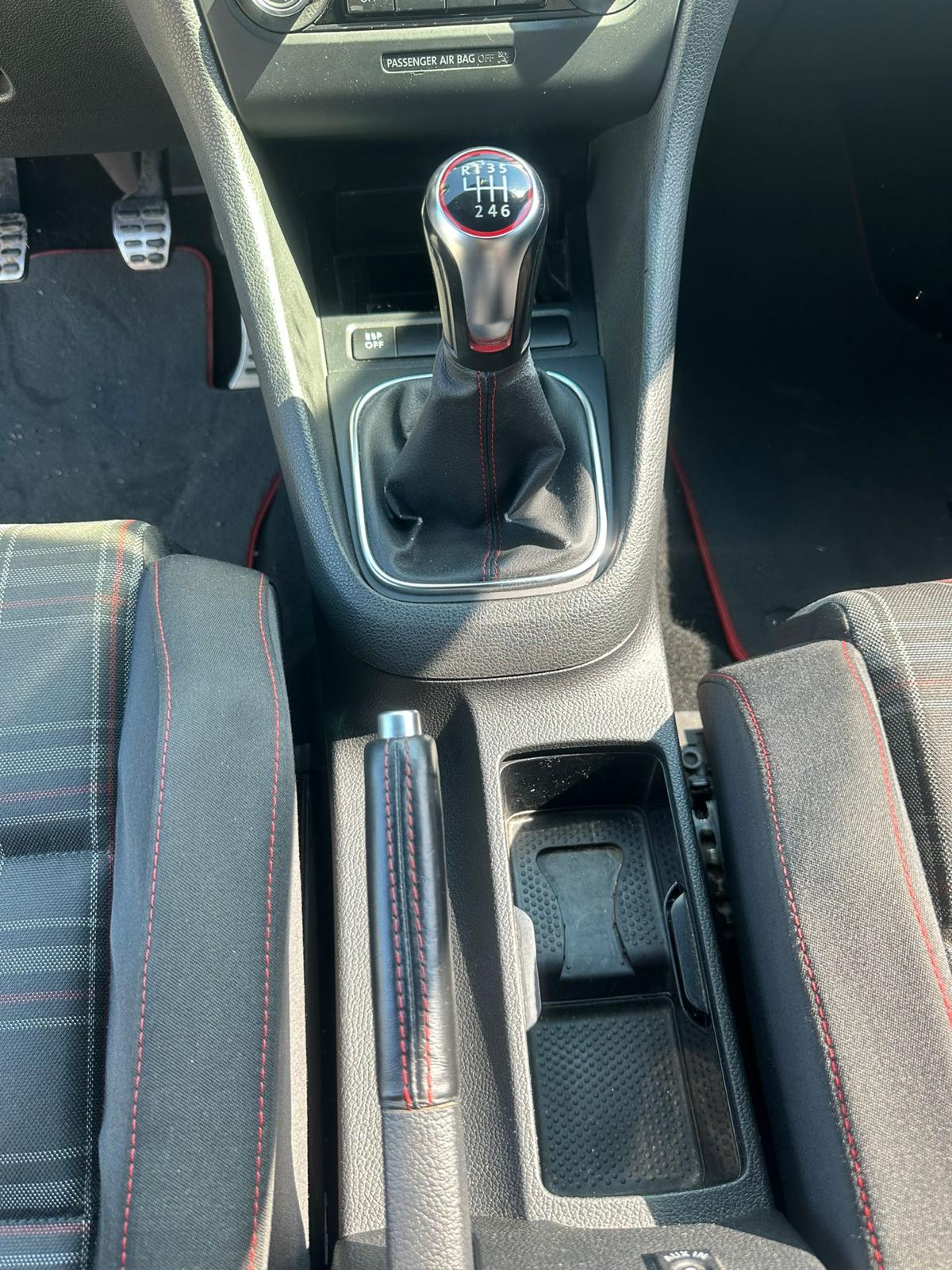 VOLKSWAGEN GOLF 6 SERIE